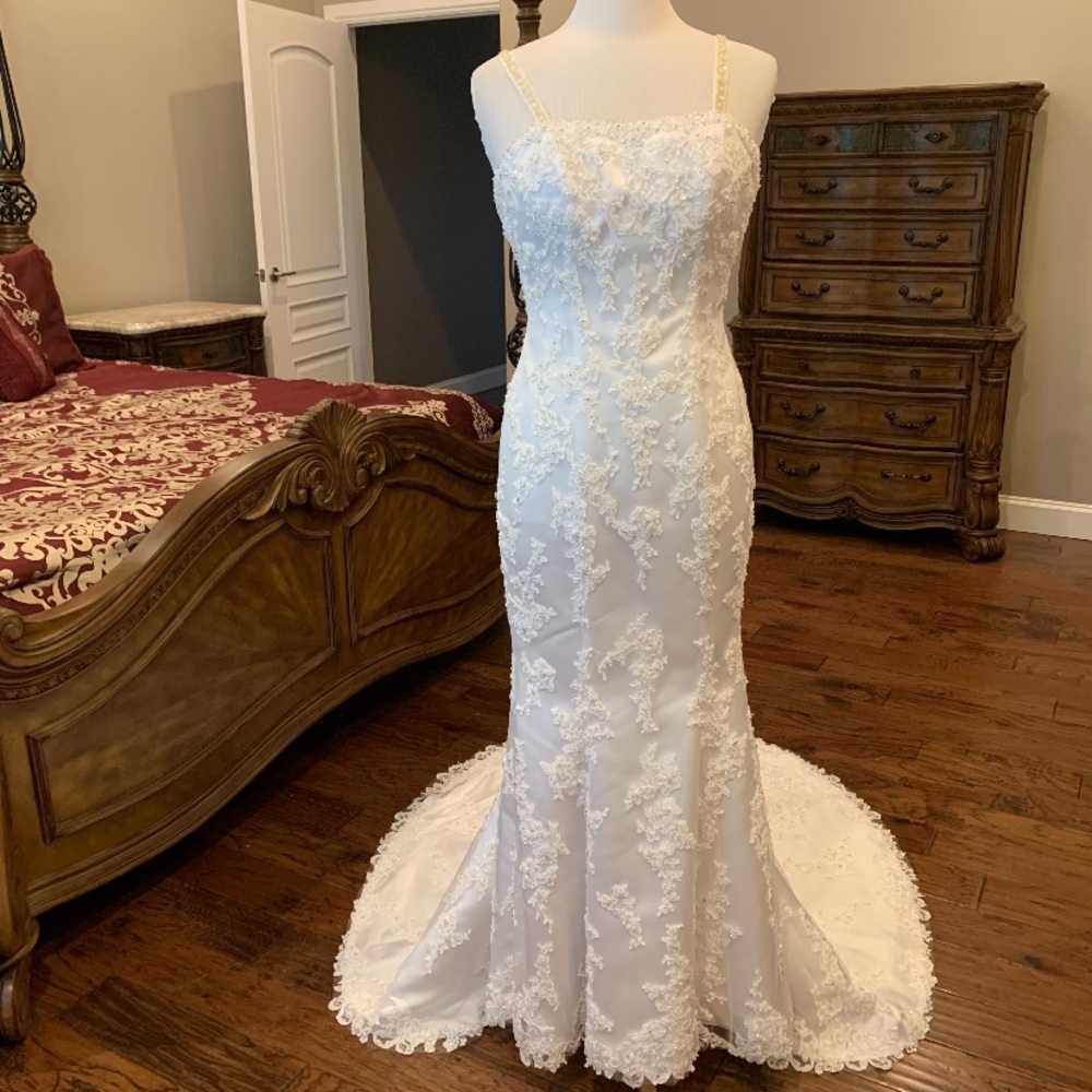 Moonlight Crystal Mermaid Wedding Dress Size 10 - Picture 2 of 16